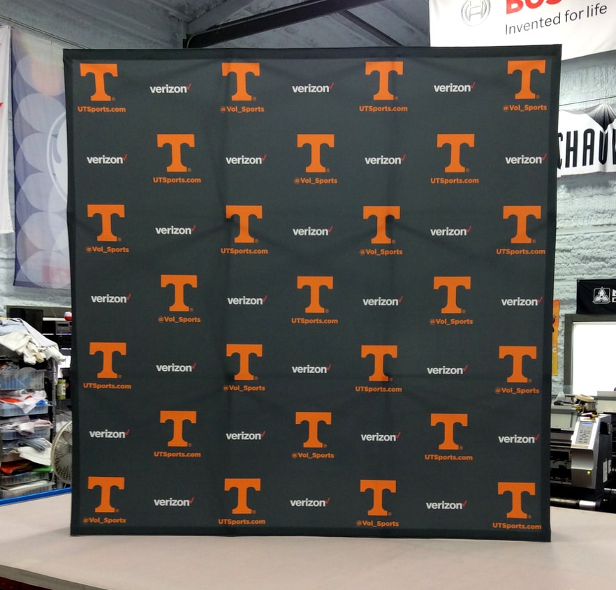 University of Tennessee Athletics 23553 3x3Flat PopUp