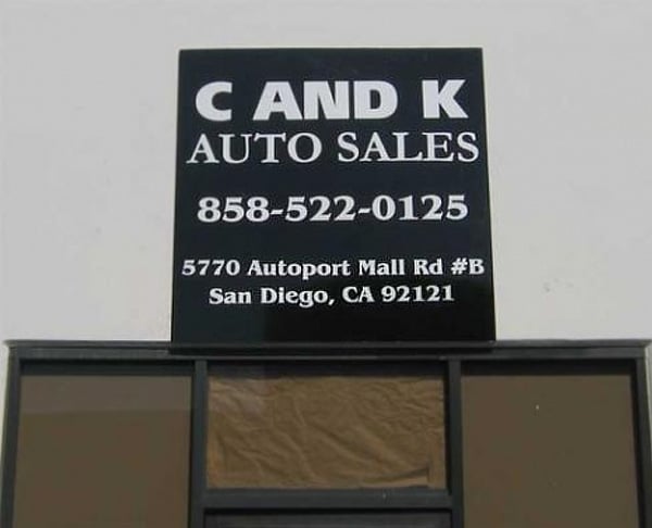 custom vinyl signs San Diego, CA